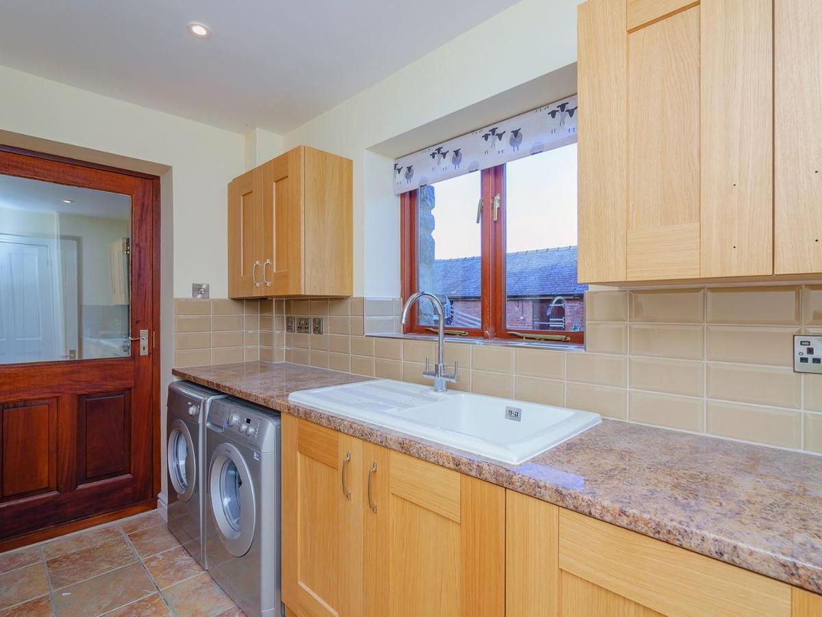 Rhiew Banc Villa Aberhafesp Dış mekan fotoğraf